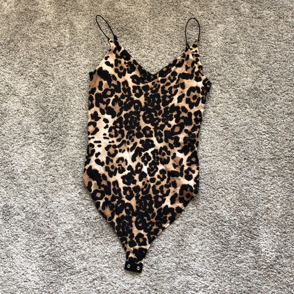 *SOLD* Cheetah Print Bodysuit - Picture 5 of 5